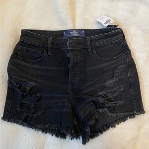 black HOLLISTER shorts - new with tags! SIZE 3
